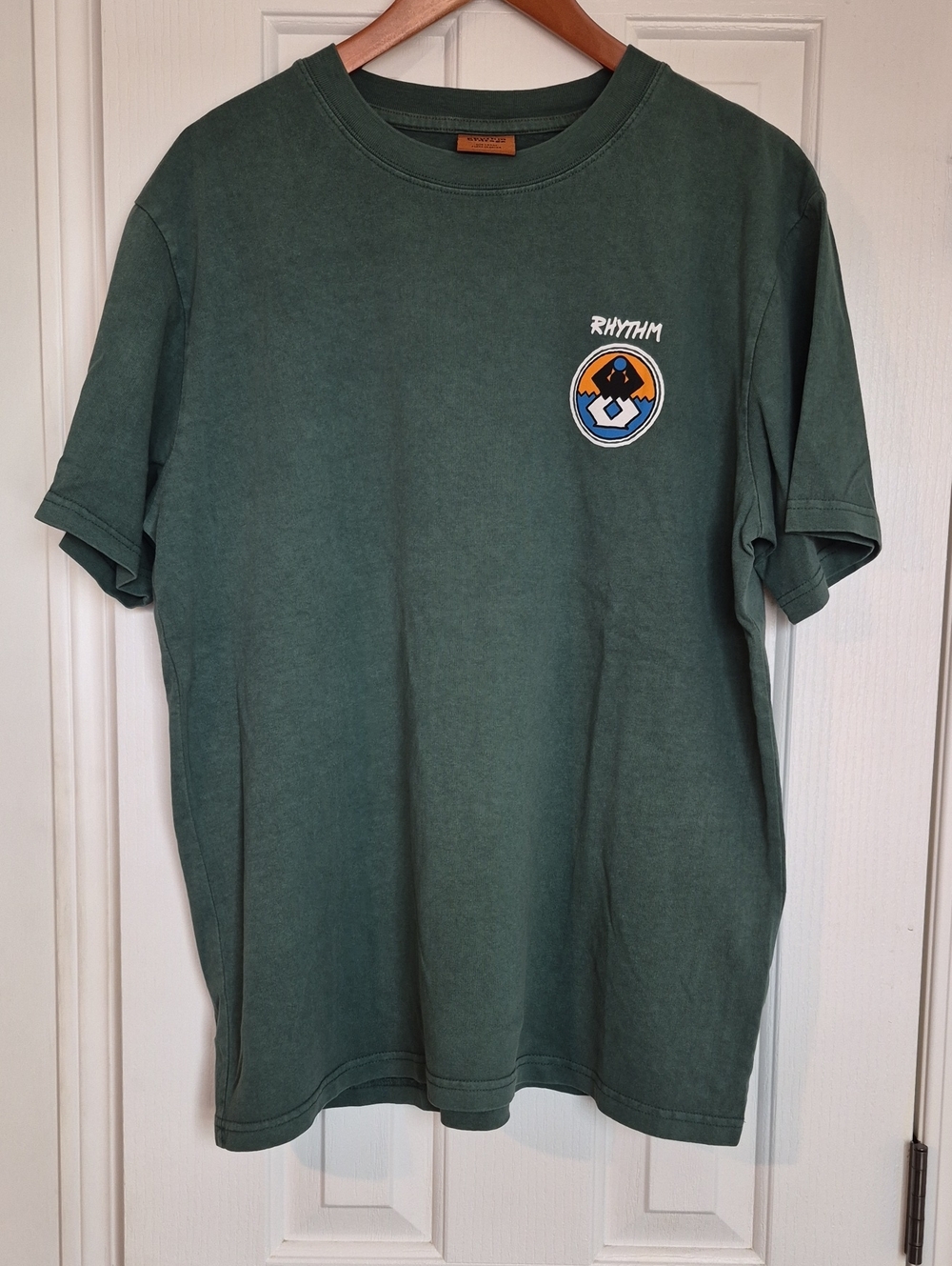 Rhythm. Dark Green Graphic Pocket-Style Men's Tee